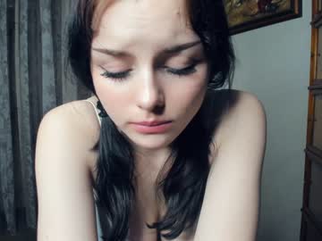 webcam girl cute_caprice live cam image #4542443