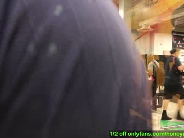 webcam couple honeyand_thebear live cam image #111332