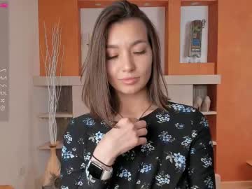 webcam girl briggya_cut live cam image #5189362