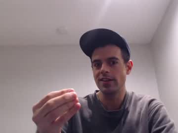 webcam man michmark23 live cam image #1051288