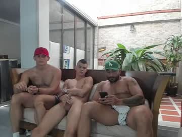 webcam man heteros_men live cam image #1903436