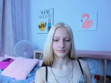 webcam girl erika__lodge live cam image #2305133