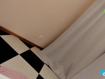 webcam girl hollyextra live cam image #5623196