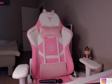 webcam girl bzzzme live cam image #6766812