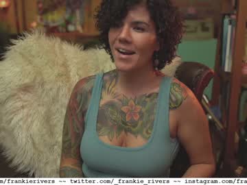 webcam girl _frankie_rivers live cam image #4565497