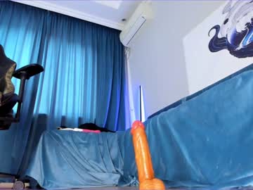 webcam girl makoto_mai live cam image #3285733