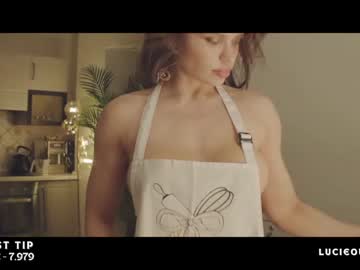 webcam girl lucieoude_ live cam image #4021006