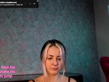 webcam girl elliy_coy live cam image #3238457