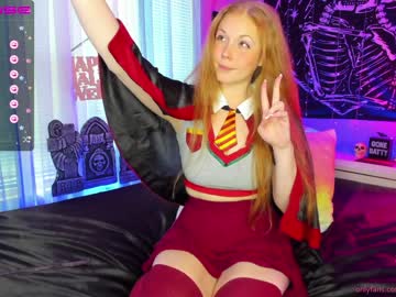webcam girl daphnemadison live cam image #2944732