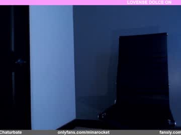 webcam girl minarocket_ live cam image #4941346