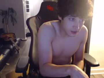 webcam man bashful4200 live cam image #2295936