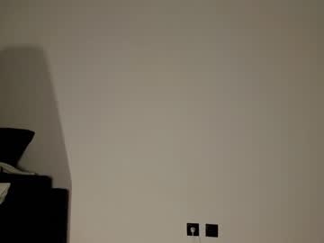 webcam girl emilybatee live cam image #4118749