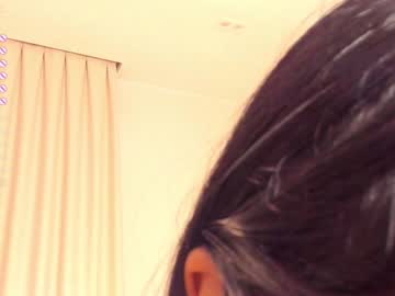 webcam girl petite_amely live cam image #6135121