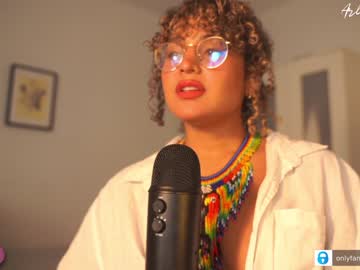 webcam girl arletnoa live cam image #4748943