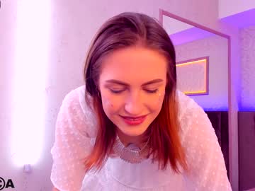 webcam girl kitty_wood live cam image #3451695