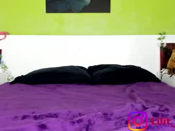 webcam girl lily_holy live cam image #5429234