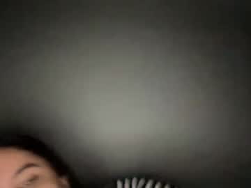 webcam girl gia_is_horny live cam image #5886621