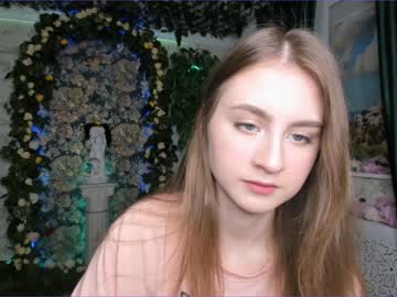 webcam girl elizabeth_wong live cam image #77220