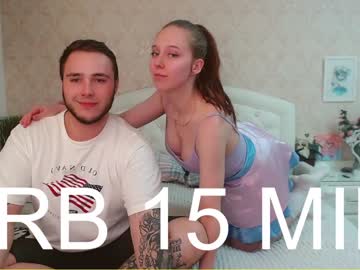 webcam couple james_lina live cam image #1877116