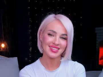 webcam girl katrinpolly live cam image #1664883