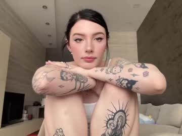 webcam tranny evelynforever live cam image #4603698