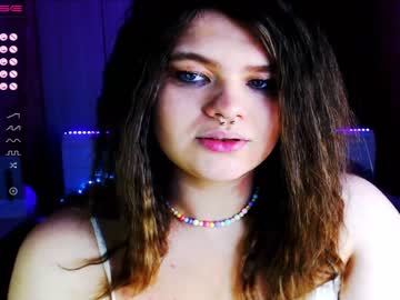 webcam girl _sofaluv_ live cam image #2038693