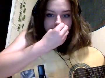 webcam girl lillypadgrl live cam image #5576256