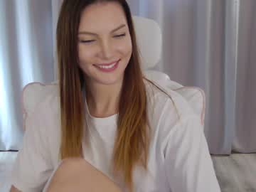 webcam girl katrin_sweeft live cam image #4671986