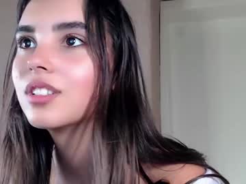 webcam girl nika_la live cam image #2806036