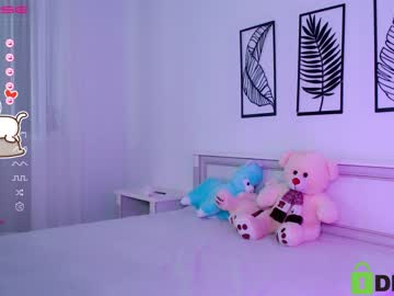 webcam girl small_blondee live cam image #3429961