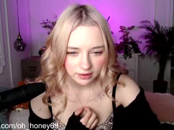 webcam girl honey_devildoll live cam image #1032493
