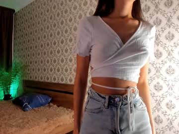 webcam girl amandamedrano live cam image #3043652