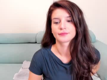webcam girl elaanna live cam image #3185388