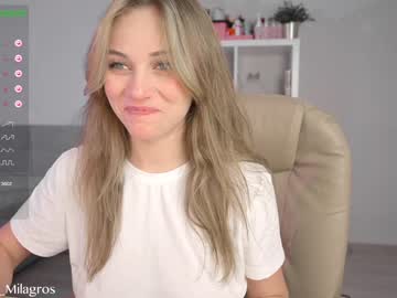 webcam girl mia_milagros live cam image #4871393
