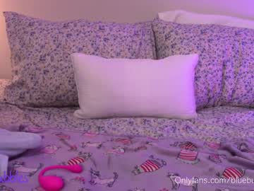 webcam girl bluebubbles118 live cam image #5070269