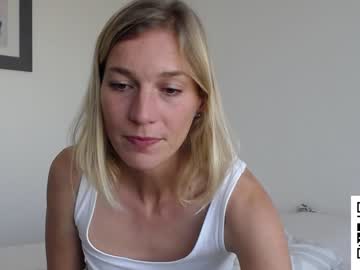 webcam couple joannadea live cam image #3522753