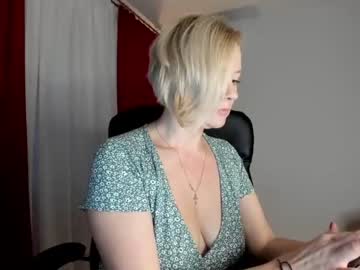 webcam girl colette1w live cam image #63814