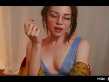 webcam girl cinnabelle live cam image #1907484