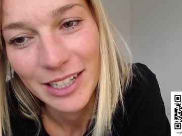 webcam couple joannadea live cam image #3279717