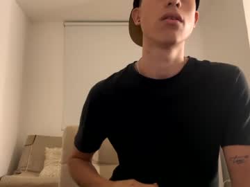webcam man thetallbrow live cam image #6336369