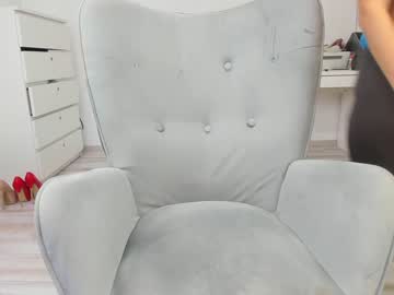 webcam girl dariaa_doll live cam image #1192582