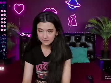 webcam girl tiffany_whootson live cam image #2295798