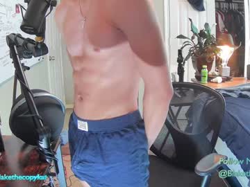 webcam man letsplayblake live cam image #4175161