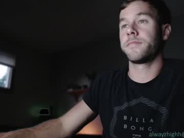webcam man alwayzhigh live cam image #2495601