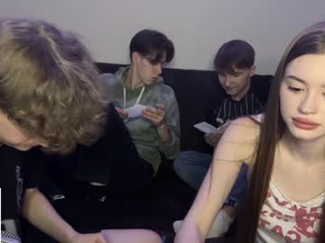 webcam couple holybabe342 live cam image #2695382