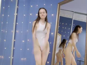 webcam girl kriskras__ live cam image #3997467