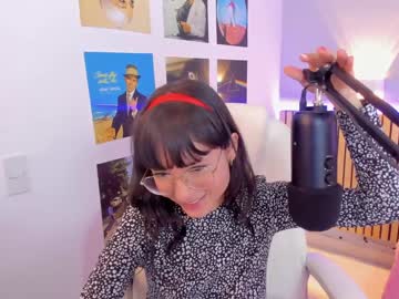 webcam girl little_effy18 live cam image #5496161