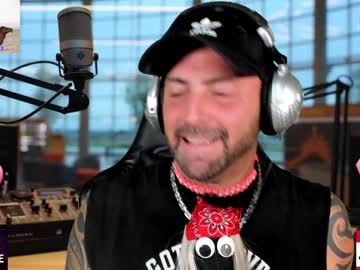webcam man whaaaaaaaat live cam image #2911065