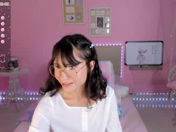 webcam girl little_effy18 live cam image #2458702