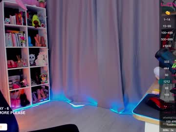 webcam girl blush_mikki live cam image #4174793